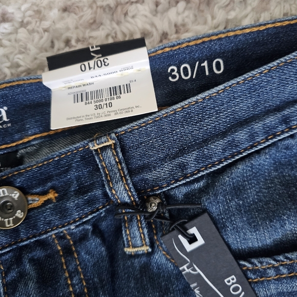 a.n.a Boyfriend Jeans - Picture 3 of 3